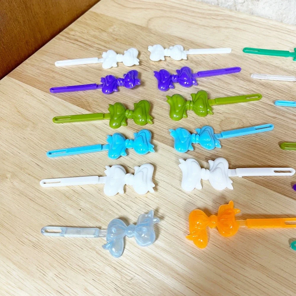 Vintage 80s 90s  Multi-Color Bow Barrettes Plastic Snap Tight Girls Goody Cutie